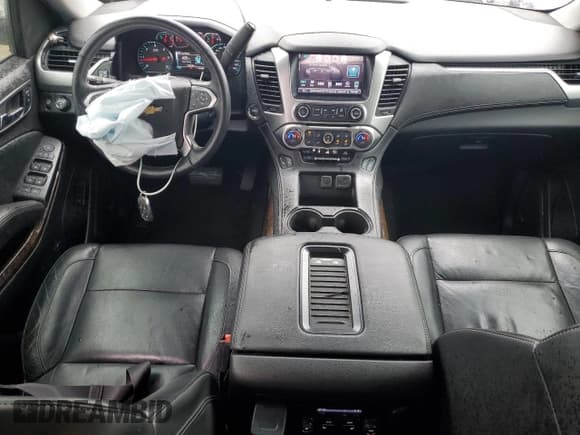 ✅ 2016 Chevrolet Suburban LT • VIN: 1GNSCHKC3GR281696 • Лот: 82717635. Опубликован ранее на Copart с пробегом 108 186 миль. Бесплатный доступ к архиву аукционных продаж из США и подробный отчёт об истории автомобиля на DreamBid. Изображение 8.