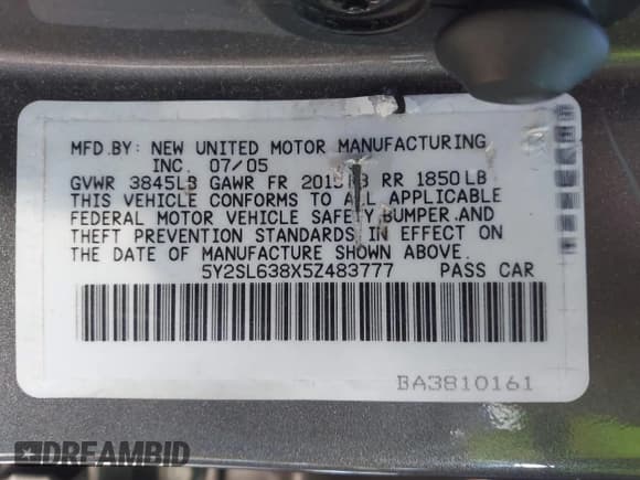 ✅ 2005 Pontiac Vibe • VIN: 5Y2SL638X5Z483777 • Lot: 43549467. Listed on IAAI with 132,808 mi. Free auction sales archive from the USA and detailed vehicle history report at DreamBid. Image 9.