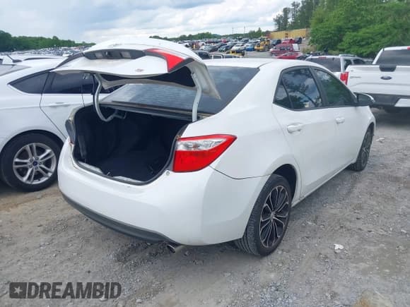 ✅ 2016 Toyota Corolla L • VIN: 2T1BURHE2GC481998 • Lot: 42255430. Wystawiony na IAAI z przebiegiem 71 982 mil. Bezpłatny archiwum sprzedaży aukcyjnych z USA i szczegółowy raport historii pojazdu na DreamBid. Zdjęcie 4.