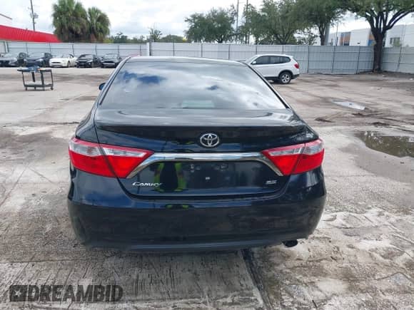 2016 Toyota Camry SE with VIN 4T1BF1FK5GU579815, listed as a IAAI auction lot 43561200 with 98,570 mi miles and . Bid and sale history available at DreamBid. Image 16.