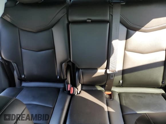 ✅ 2022 Cadillac XT5 FWD Luxury • VIN: 1GYKNAR45NZ118872 • Лот: 79676544. Опубликован ранее на Copart с пробегом 31 467 миль. Бесплатный доступ к архиву аукционных продаж из США и подробный отчёт об истории автомобиля на DreamBid. Изображение 10.