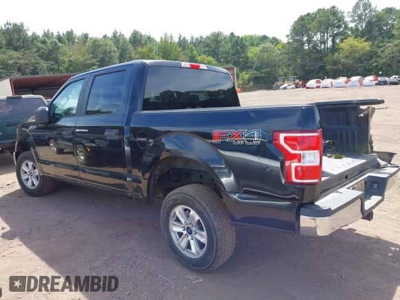 ✅ 2019 Ford F-150 XL • VIN: 1FTEW1EP2KFB87838 • Lot: 43100037. Wystawiony na IAAI z przebiegiem 65 684 mil. Bezpłatny archiwum sprzedaży aukcyjnych z USA i szczegółowy raport historii pojazdu na DreamBid. Zdjęcie 14.