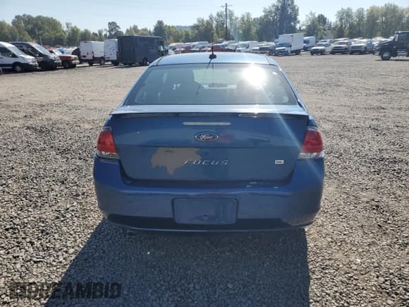 ✅ 2009 Ford Focus SE • VIN: 1FAHP32N19W194742 • Lot: 80552125. Listed on Copart with 67,120 mi. Free auction sales archive from the USA and detailed vehicle history report at DreamBid. Image 6.