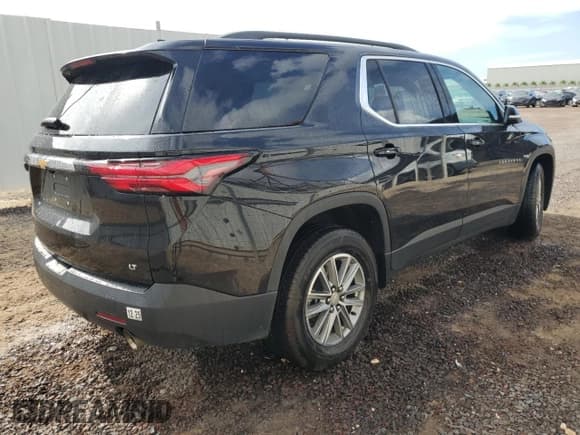 ✅ 2023 Chevrolet Traverse LT Cloth • VIN: 1GNERGKW9PJ150836 • Lot: 91278945. Wystawiony na Copart z przebiegiem 51 559 mil. Bezpłatny archiwum sprzedaży aukcyjnych z USA i szczegółowy raport historii pojazdu na DreamBid. Zdjęcie 3.