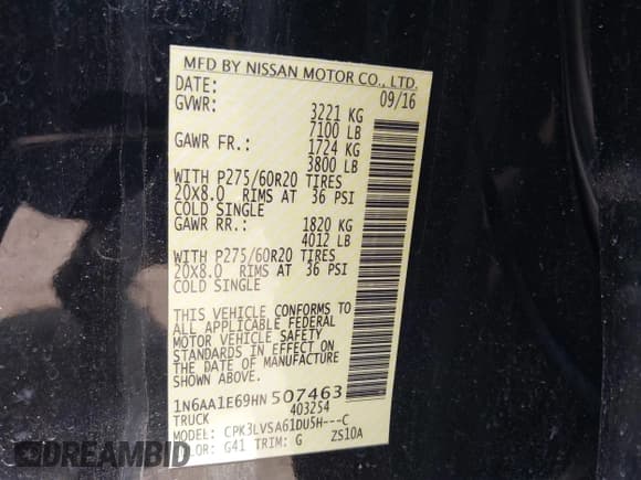 ✅ 2017 Nissan Titan Platinum Reserve • VIN: 1N6AA1E69HN507463 • Lot: 42173186. Wystawiony na IAAI z przebiegiem 198 565 mil. Bezpłatny archiwum sprzedaży aukcyjnych z USA i szczegółowy raport historii pojazdu na DreamBid. Zdjęcie 9.