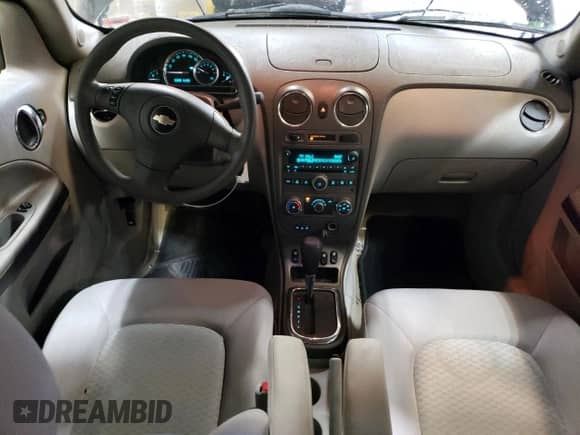 2007 Chevrolet HHR LT with VIN 3GNDA23D27S619556, listed as a Copart auction lot 52211704 with 192,413 mi miles and Salvage title. Bid and sale history available at DreamBid. Image 8.