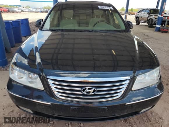 2009 Hyundai Azera Limited с VIN KMHFC46F49A388051, выставлен на аукционе Copart как лот 56252425 с пробегом 177 171 миль миль и Списание • Salvage title. История ставок и продаж доступна на DreamBid. Изображение 5.