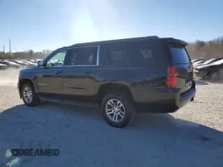 ✅ 2016 Chevrolet Suburban LT • VIN: 1GNSKHKC8GR191270 • Lot: 80821494. Wystawiony na Copart z przebiegiem 318 095 mil. Bezpłatny archiwum sprzedaży aukcyjnych z USA i szczegółowy raport historii pojazdu na DreamBid. Zdjęcie 2.
