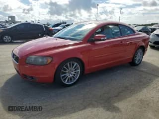 ✅ 2009 Volvo C70 • VIN: YV1MC67289J071998 • Лот: 74210594. Опубликован ранее на Copart с пробегом Не указан. Бесплатный доступ к архиву аукционных продаж из США и подробный отчёт об истории автомобиля на DreamBid. Изображение 1.