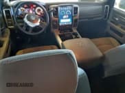 ✅ 2015 Ram 2500 SLT • VIN: 3C6UR5MLXFG513972 • Lot: 94088695. Wystawiony na Copart z przebiegiem 211 938 mil. Bezpłatny archiwum sprzedaży aukcyjnych z USA i szczegółowy raport historii pojazdu na DreamBid. Zdjęcie 8.