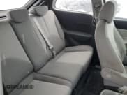 ✅ 2008 Hyundai Accent GS • VIN: KMHCM36C98U065126 • Лот: 84049704. Опубликован ранее на Copart с пробегом 88 563 миль. Бесплатный доступ к архиву аукционных продаж из США и подробный отчёт об истории автомобиля на DreamBid. Изображение 10.