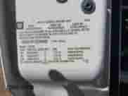 2005 Chevrolet Silverado 1500 LS z VIN 1GCEC19T75Z304025, wystawiony jako IAAI lot #43584015 z przebiegiem 126 228 mil mil oraz . Historia ofert i sprzedaży dostępna na DreamBid. Obrazek 9.