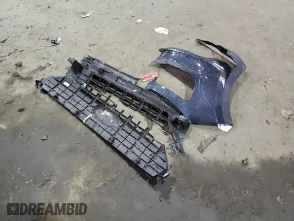 ✅ 2024 Hyundai Venue SEL • VIN: KMHRC8A38RU325647 • Lot: 85699084. Listed on Copart with Not provided. Free auction sales archive from the USA and detailed vehicle history report at DreamBid. Image 13.