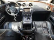 ✅ 2013 Jaguar XJ Portfolio • VIN: SAJWJ2GD1D8V39165 • Лот: 67542885. Опубликован ранее на Copart с пробегом 93 370 миль. Бесплатный доступ к архиву аукционных продаж из США и подробный отчёт об истории автомобиля на DreamBid. Изображение 8.