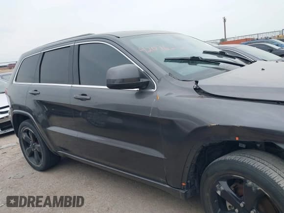 ✅ 2015 Jeep Grand Cherokee Altitude • VIN: 1C4RJEAG3FC219782 • Lot: 42076212. Listed on IAAI with 194,910 mi. Free auction sales archive from the USA and detailed vehicle history report at DreamBid. Image 13.