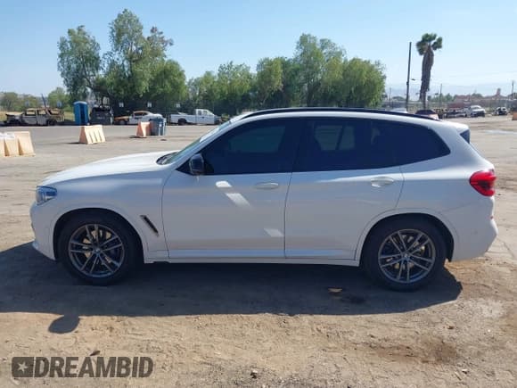 ✅ 2019 BMW X3 M40i • VIN: 5UXTS3C50K0Z04822 • Lot: 42087288. Wystawiony na IAAI z przebiegiem 54 581 mil. Bezpłatny archiwum sprzedaży aukcyjnych z USA i szczegółowy raport historii pojazdu na DreamBid. Zdjęcie 14.