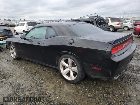 ✅ 2009 Dodge Challenger SRT-8 • VIN: 2B3LJ74W59H569311 • Lot: 43607605. Wystawiony na Copart z przebiegiem 175 310 mil. Bezpłatny archiwum sprzedaży aukcyjnych z USA i szczegółowy raport historii pojazdu na DreamBid. Zdjęcie 2.