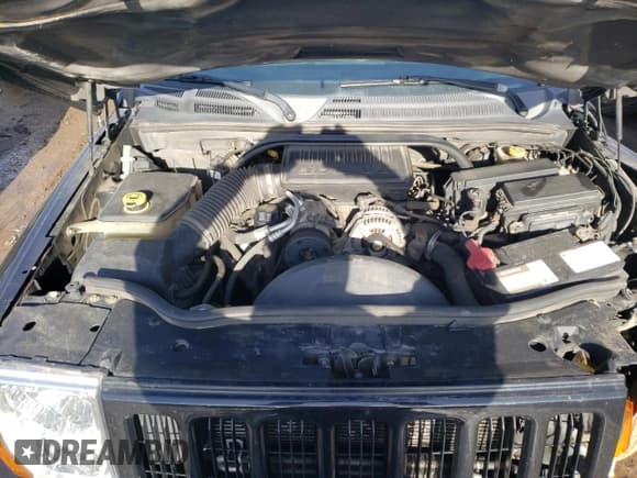 ✅ 2006 Jeep Commander • VIN: 1J8HH48K46C289215 • Lot: 49974164. Listed on Copart with 262,499 mi. Free auction sales archive from the USA and detailed vehicle history report at DreamBid. Image 11.