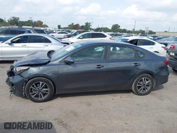 ✅ 2023 Kia Forte LXS • VIN: 3KPF24AD3PE536357 • Lot: 43527560. Listed on IAAI with 170,770 mi. Free auction sales archive from the USA and detailed vehicle history report at DreamBid. Image 14.