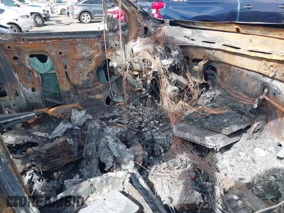 ✅ 2023 Honda Ridgeline Black Edition • VIN: 5FPYK3F88PB051812 • Lot: 43245405. Listed on IAAI with 11 mi. Free auction sales archive from the USA and detailed vehicle history report at DreamBid. Image 5.