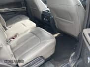 ✅ 2020 Ford Expedition Max Limited • VIN: 1FMJK1KT2LEA10950 • Lot: 42767927. Wystawiony na IAAI z przebiegiem 164 046 mil. Bezpłatny archiwum sprzedaży aukcyjnych z USA i szczegółowy raport historii pojazdu na DreamBid. Zdjęcie 8.