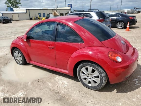 ✅ 2009 Volkswagen Beetle S • VIN: 3VWRW31C59M500078 • Lot: 50314194. Listed on Copart with 156,302 mi. Free auction sales archive from the USA and detailed vehicle history report at DreamBid. Image 2.