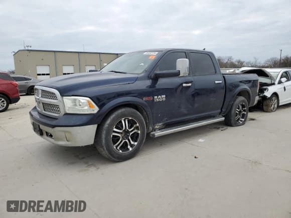 ✅ 2015 Ram 1500 Laramie Longhorn • VIN: 1C6RR6PM9FS639037 • Lot: 86450724. Listed on Copart with 210,291 mi. Free auction sales archive from the USA and detailed vehicle history report at DreamBid. Image 1.