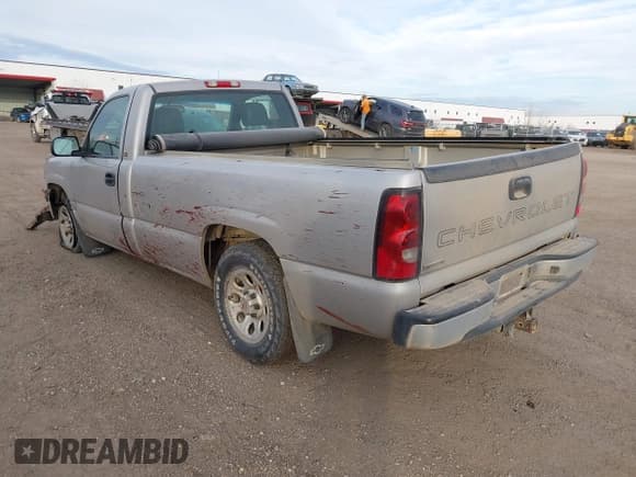 ✅ 2005 Chevrolet Silverado 1500 Work Truck • VIN: 1GCEC14X95Z253704 • Lot: 43699551. Listed on IAAI with 170,841 mi. Free auction sales archive from the USA and detailed vehicle history report at DreamBid. Image 3.