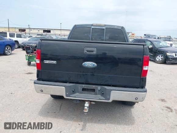 ✅ 2008 Ford F-150 XLT • VIN: 1FTPW12V48FB18833 • Lot: 42333276. Wystawiony na IAAI z przebiegiem 227 013 mil. Bezpłatny archiwum sprzedaży aukcyjnych z USA i szczegółowy raport historii pojazdu na DreamBid. Zdjęcie 16.