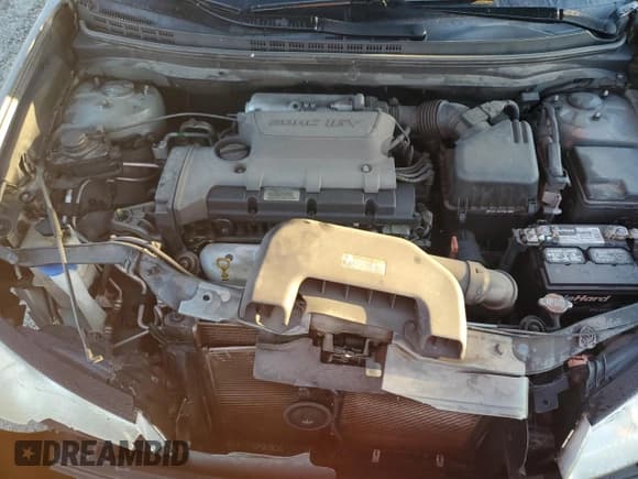 ✅ 2010 Hyundai Elantra SE • VIN: KMHDU4AD4AU072940 • Lot: 87040135. Listed on Copart with 167,307 mi. Free auction sales archive from the USA and detailed vehicle history report at DreamBid. Image 11.