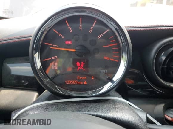 2013 MINI Hardtop John Cooper Works с VIN WMWSU9C53DT722265, выставлен на аукционе Copart как лот 59310535 с пробегом 129 589 миль миль и Списание • Salvage title. История ставок и продаж доступна на DreamBid. Изображение 9.