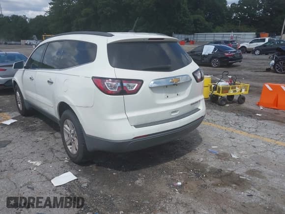 ✅ 2013 Chevrolet Traverse LT • VIN: 1GNKRGKD2DJ164106 • Lot: 42949803. Wystawiony na IAAI z przebiegiem 320 345 mil. Bezpłatny archiwum sprzedaży aukcyjnych z USA i szczegółowy raport historii pojazdu na DreamBid. Zdjęcie 3.