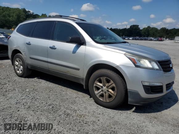 ✅ 2015 Chevrolet Traverse LS • VIN: 1GNKRFKD5FJ389360 • Lot: 67545014. Wystawiony na Copart z przebiegiem 191 537 mil. Bezpłatny archiwum sprzedaży aukcyjnych z USA i szczegółowy raport historii pojazdu na DreamBid. Zdjęcie 4.