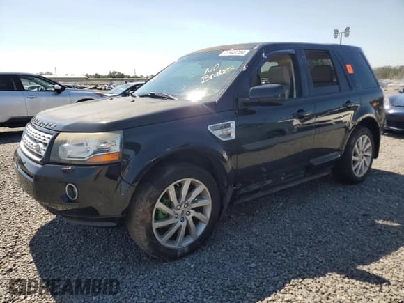 ✅ 2013 Land Rover LR2 • VIN: SALFR2BG0DH339850 • Lot: 74948704. Wystawiony na Copart z przebiegiem Nie podano. Bezpłatny archiwum sprzedaży aukcyjnych z USA i szczegółowy raport historii pojazdu na DreamBid. Zdjęcie 1.