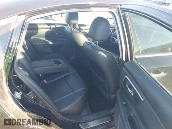 ✅ 2018 Nissan Altima SL • VIN: 1N4AL3AP9JC285697 • Lot: 43635083. Wystawiony na IAAI z przebiegiem 126 973 mil. Bezpłatny archiwum sprzedaży aukcyjnych z USA i szczegółowy raport historii pojazdu na DreamBid. Zdjęcie 8.