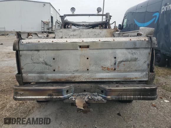 ✅ 1995 Ford F-250 • VIN: 1FTHX26G4SKB17165 • Лот: 75958984. Опубликован ранее на Copart с пробегом Не указан. Бесплатный доступ к архиву аукционных продаж из США и подробный отчёт об истории автомобиля на DreamBid. Изображение 6.