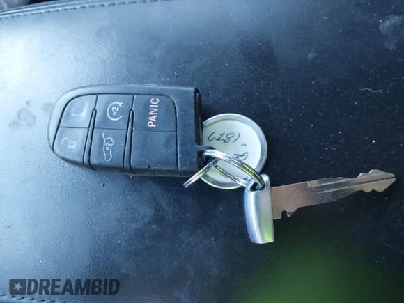 ✅ 2015 Dodge Durango Limited • VIN: 1C4RDJDG5FC245151 • Лот: 43488260. Опубликован ранее на IAAI с пробегом 187 789 миль. Бесплатный доступ к архиву аукционных продаж из США и подробный отчёт об истории автомобиля на DreamBid. Изображение 11.