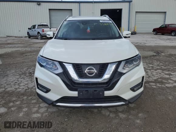 ✅ 2017 Nissan Rogue SL • VIN: 5N1AT2MVXHC754042 • Lot: 53955445. Listed on Copart with 86,529 mi. Free auction sales archive from the USA and detailed vehicle history report at DreamBid. Image 5.