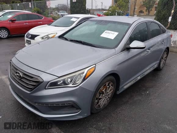 2015 Hyundai Sonata Limited с VIN 5NPE34AF0FH107536, выставлен на аукционе IAAI как лот 41527634 с пробегом 119 643 миль миль и . История ставок и продаж доступна на DreamBid. Изображение 2.