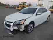 2015 Chevrolet Malibu LT z VIN 1G11D5SL3FF324149, wystawiony jako IAAI lot #43469159 z przebiegiem 164 457 mil mil oraz . Historia ofert i sprzedaży dostępna na DreamBid. Obrazek 2.