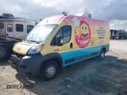 ✅ 2018 Ram ProMaster Cargo • VIN: 3C6TRVDG6JE124684 • Lot: 43386609. Wystawiony na IAAI z przebiegiem 135 516 mil. Bezpłatny archiwum sprzedaży aukcyjnych z USA i szczegółowy raport historii pojazdu na DreamBid. Zdjęcie 2.