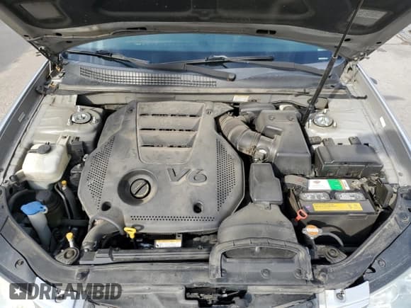 ✅ 2010 Hyundai Sonata Limited • VIN: 5NPEU4AF1AH594588 • Лот: 70911804. Опубликован ранее на Copart с пробегом 175 723 миль. Бесплатный доступ к архиву аукционных продаж из США и подробный отчёт об истории автомобиля на DreamBid. Изображение 11.