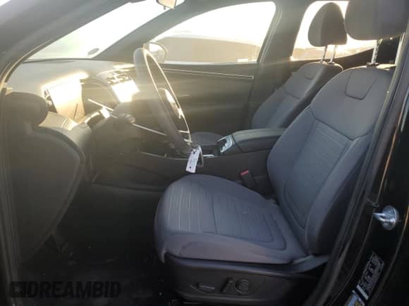 2023 Hyundai Santa Cruz SEL с VIN 5NTJCDAE8PH073774, выставлен на аукционе Copart как лот 76501044 с пробегом 20 783 миль миль и Списание • Salvage title. История ставок и продаж доступна на DreamBid. Изображение 7.