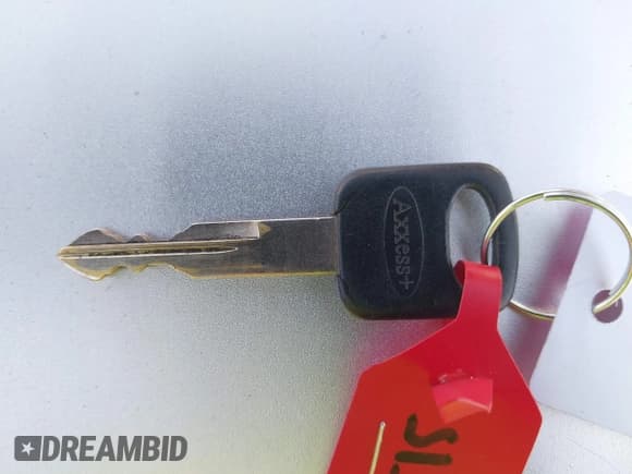 ✅ 2000 Ford F-250 XL • VIN: 1FTNX21F5YEA20887 • Лот: 42418515. Опубликован ранее на IAAI с пробегом 252 232 миль. Бесплатный доступ к архиву аукционных продаж из США и подробный отчёт об истории автомобиля на DreamBid. Изображение 11.