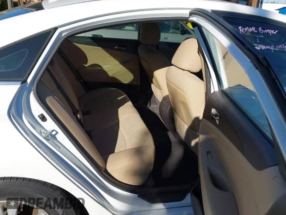 2014 Hyundai Sonata GLS z VIN 5NPEB4AC6EH870815, wystawiony jako IAAI lot #43372639 z przebiegiem 66 060 mil mil oraz . Historia ofert i sprzedaży dostępna na DreamBid. Obrazek 8.