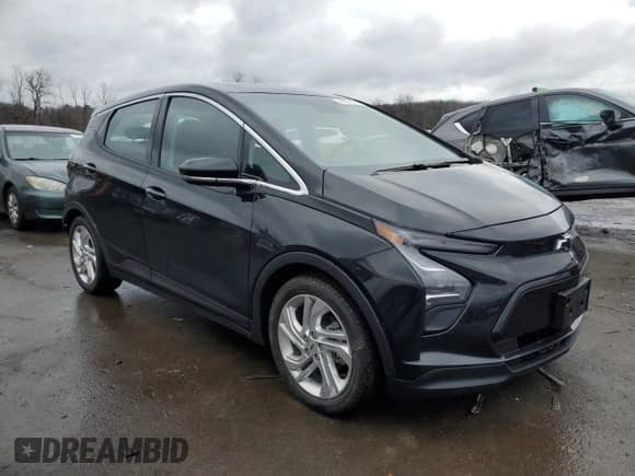 2023 Chevrolet Bolt EV 1LT z VIN 1G1FW6S04P4131940, wystawiony jako Copart lot #41071004 z przebiegiem 2 495 mil mil oraz . Historia ofert i sprzedaży dostępna na DreamBid. Obrazek 4.