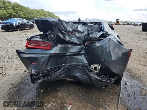 ✅ 2017 Chevrolet Camaro 1LT • VIN: 1G1FB1RS8H0161764 • Lot: 67142375. Listed on Copart with 140,183 mi. Free auction sales archive from the USA and detailed vehicle history report at DreamBid. Image 6.