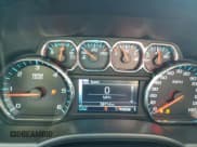 ✅ 2015 Chevrolet Silverado 2500HD LTZ • VIN: 1GC1KWEG0FF666031 • Lot: 71400865. Wystawiony na Copart z przebiegiem 39 714 mil. Bezpłatny archiwum sprzedaży aukcyjnych z USA i szczegółowy raport historii pojazdu na DreamBid. Zdjęcie 9.