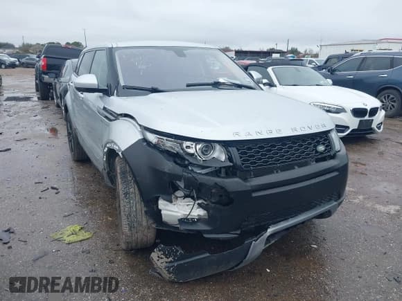 ✅ 2015 Land Rover Range Rover Evoque Pure Premium • VIN: SALVR2BG6FH070994 • Lot: 41536880. Wystawiony na IAAI z przebiegiem 59 173 mil. Bezpłatny archiwum sprzedaży aukcyjnych z USA i szczegółowy raport historii pojazdu na DreamBid. Zdjęcie 1.