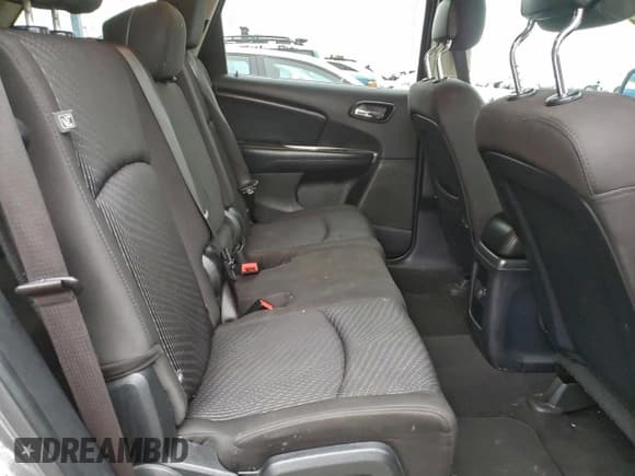 ✅ 2017 Dodge Journey SXT • VIN: 3C4PDCBG5HT526833 • Lot: 95802015. Listed on Copart with 138,703 mi. Free auction sales archive from the USA and detailed vehicle history report at DreamBid. Image 11.